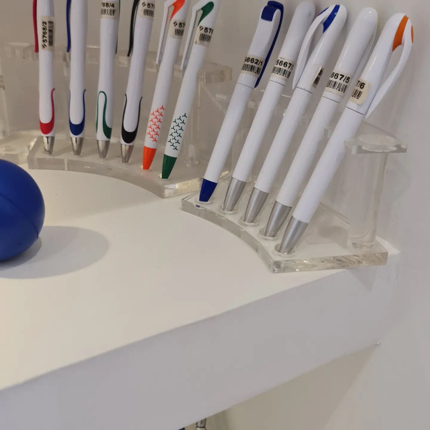 طباعة اقلام مخصصة - خدمات الطباعة التجارية